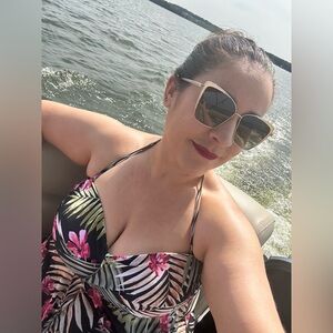 Meet your Posher, Meagan